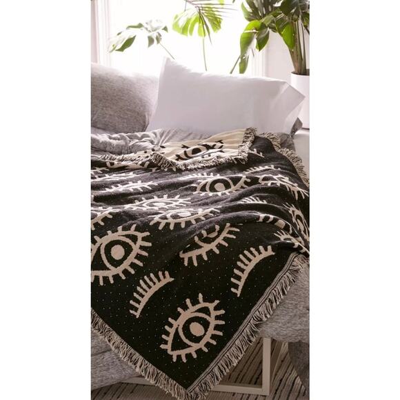 HTF Urban outfitters UO Calhoun & Co. woven throw blanket - Picture 2 of 6